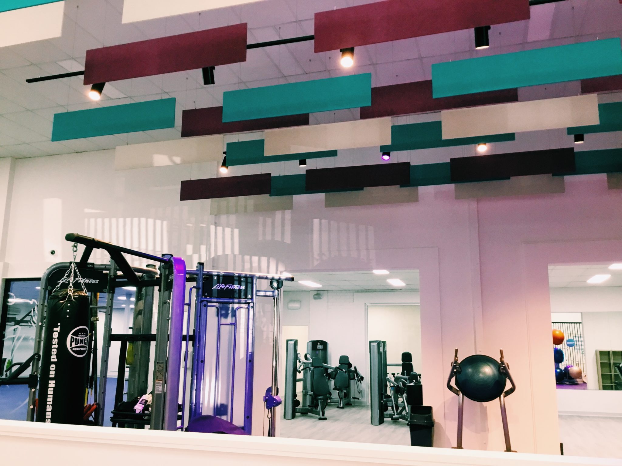 989b 0C2973E0 1663 43D0 A7EA 586036E53E5D 2048x1536