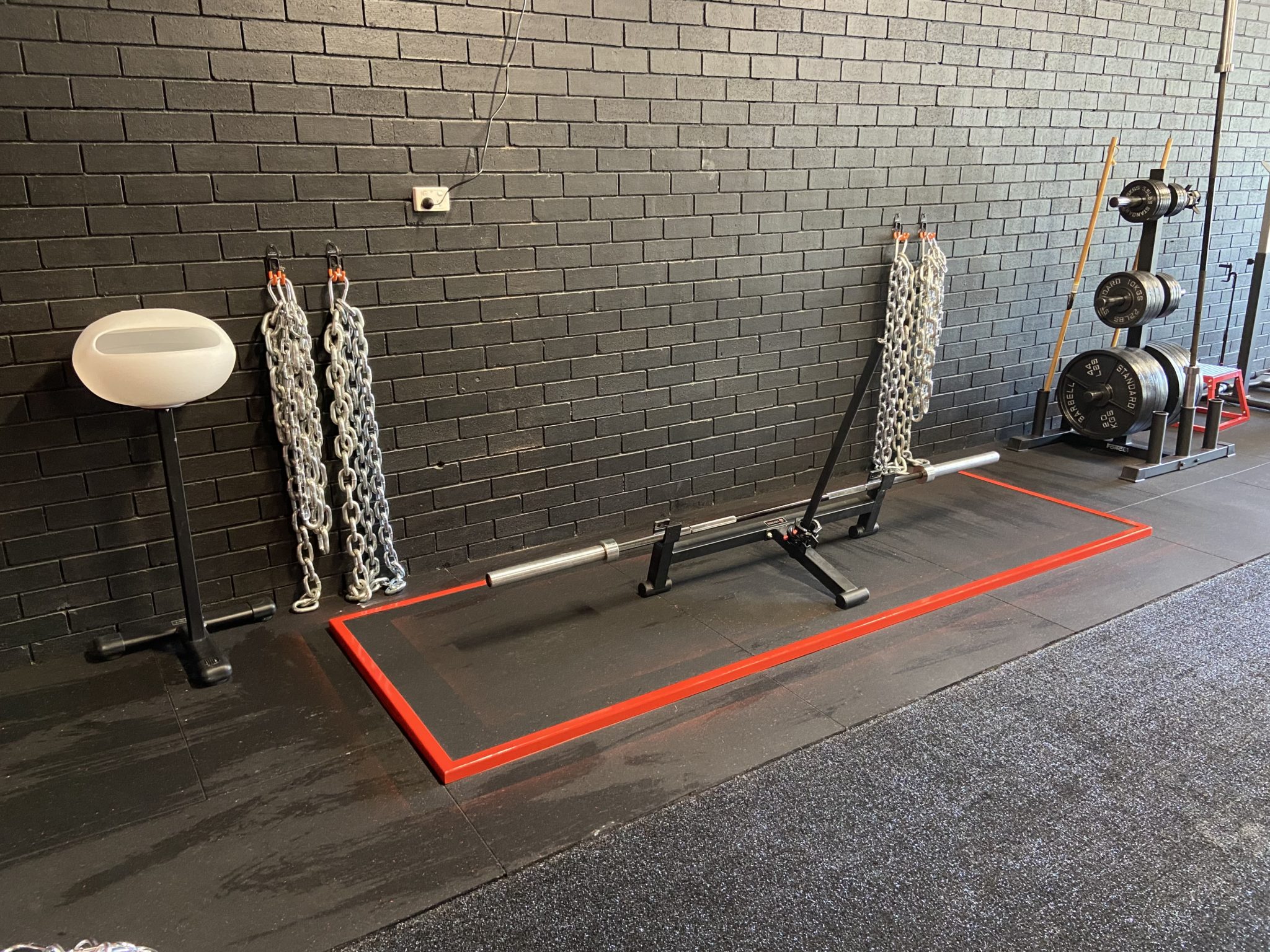 DeadliftChains 2048x1536